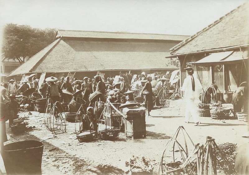 Sài Gòn 1902 - Chợ cũ Sài Gòn năm trên đường Nguyễn Huệ ngày nay