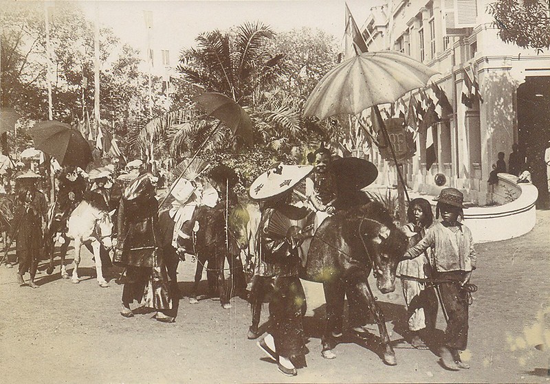 Không khí ngày Tết nhộn nhịp ở Sài Gòn năm 1902