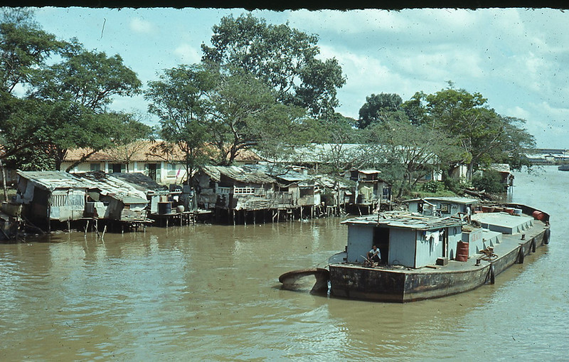 Rạch Thị Nghè phía sau Thảo Cầm Vien xưa năm 1970